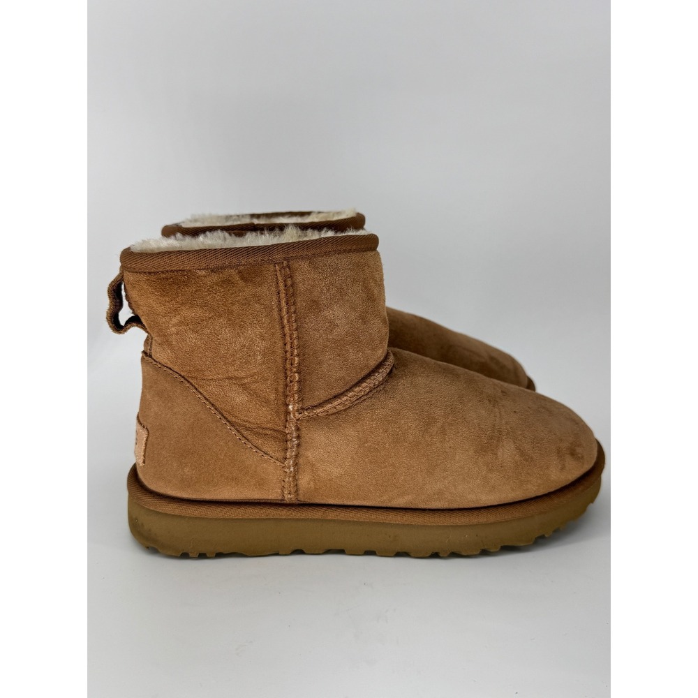 UGG Classic Mini II Boots Womens 7 Chestnut Suede Sheepskin 1016222